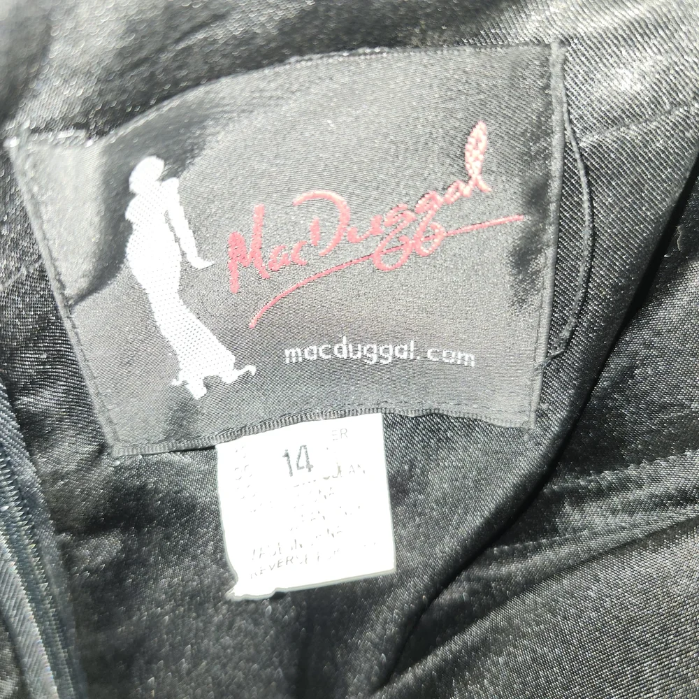 Mac Duggal Black Dress with Colorful Accents - Picture 4 of 5